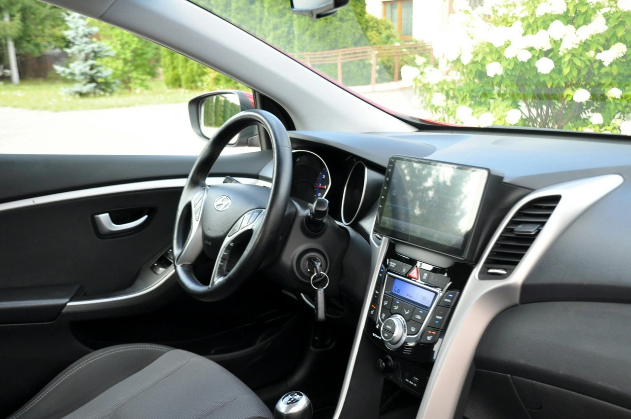 Hyundai i30 - Zdjęcie 17
