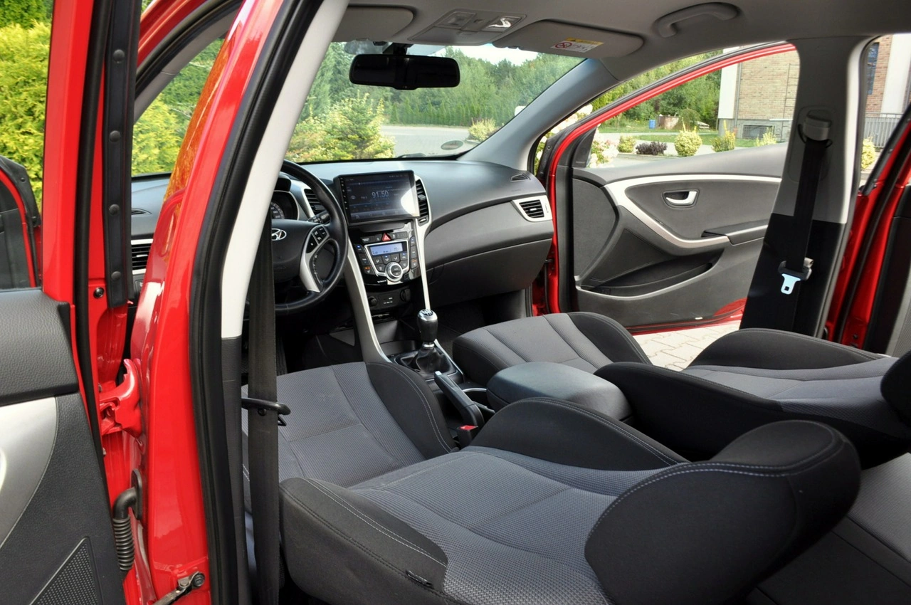 Hyundai i30 - Zdjęcie 26