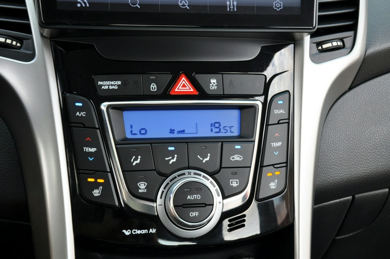 Hyundai i30 - Zdjęcie 31
