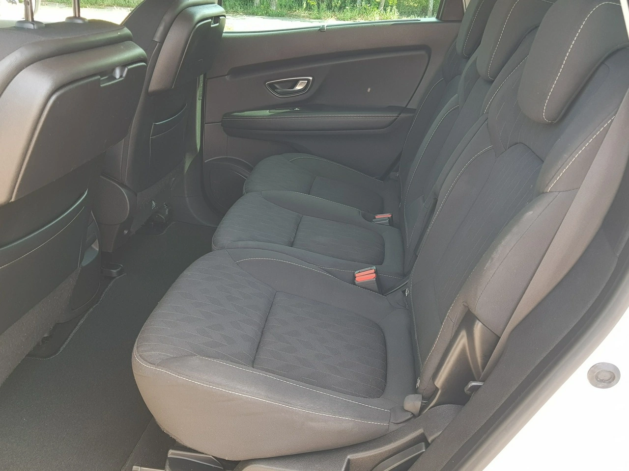 Renault Grand Scenic - Zdjęcie 10