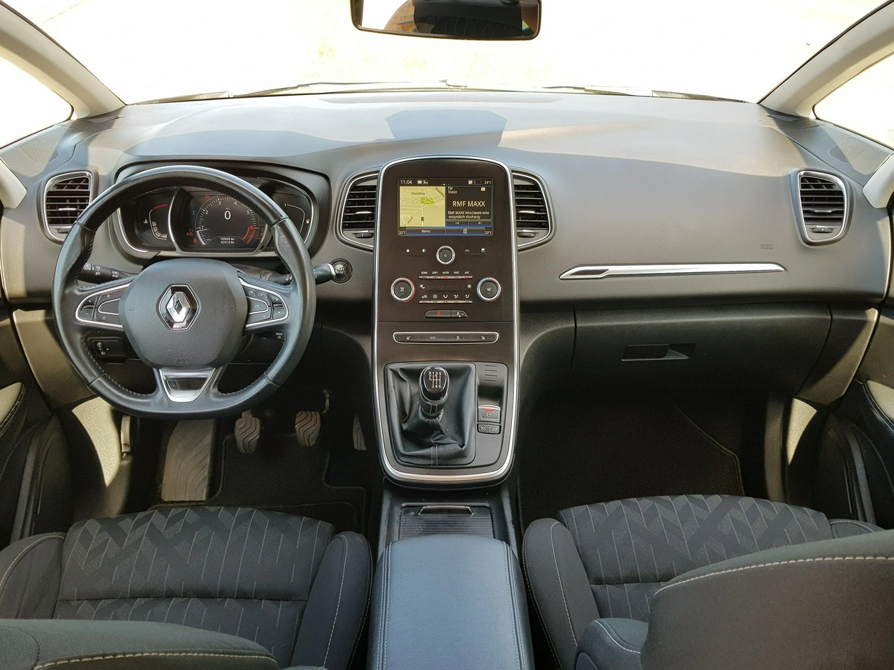 Renault Grand Scenic - Zdjęcie 11