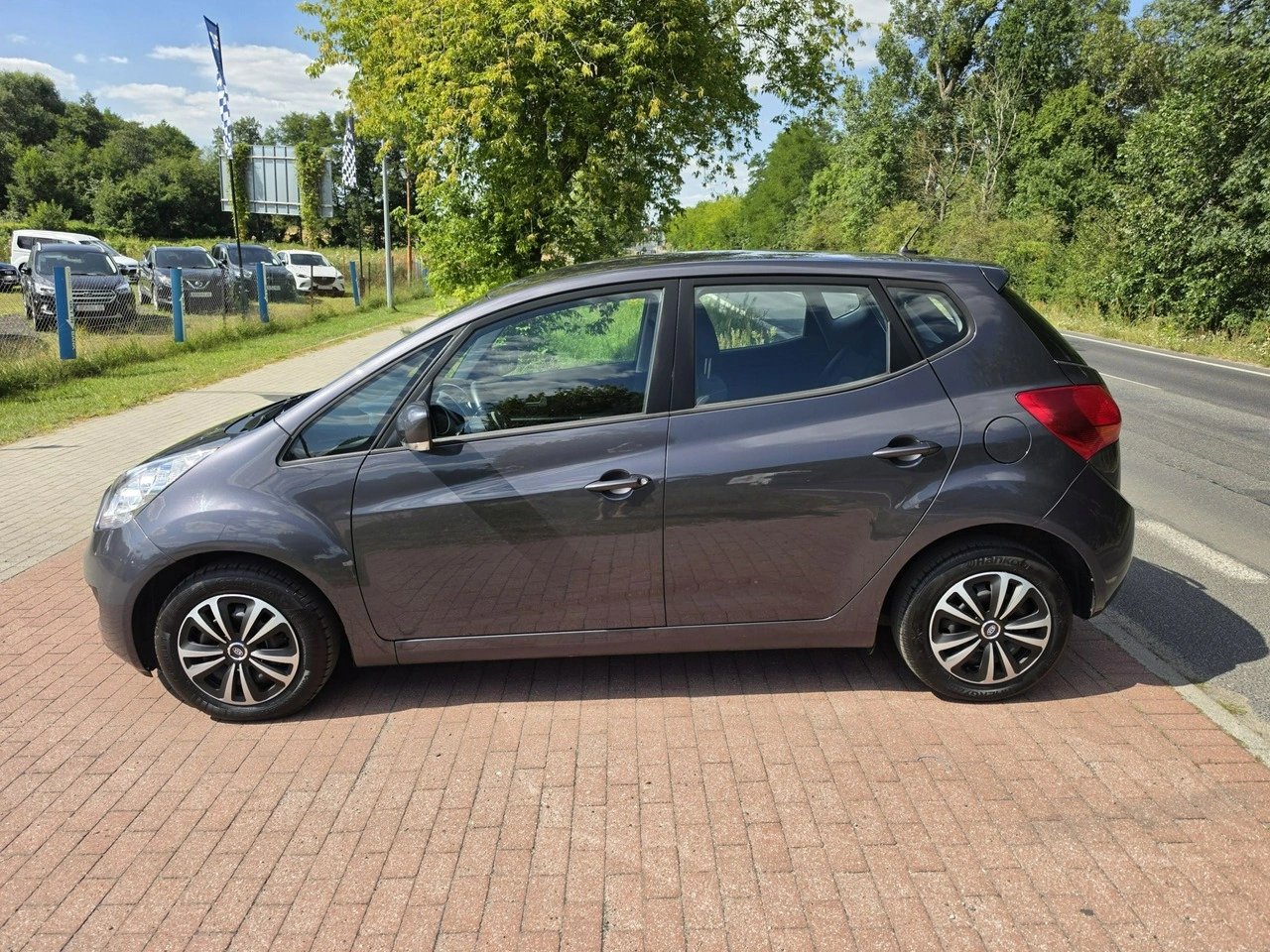 Kia Venga - Zdjęcie 2