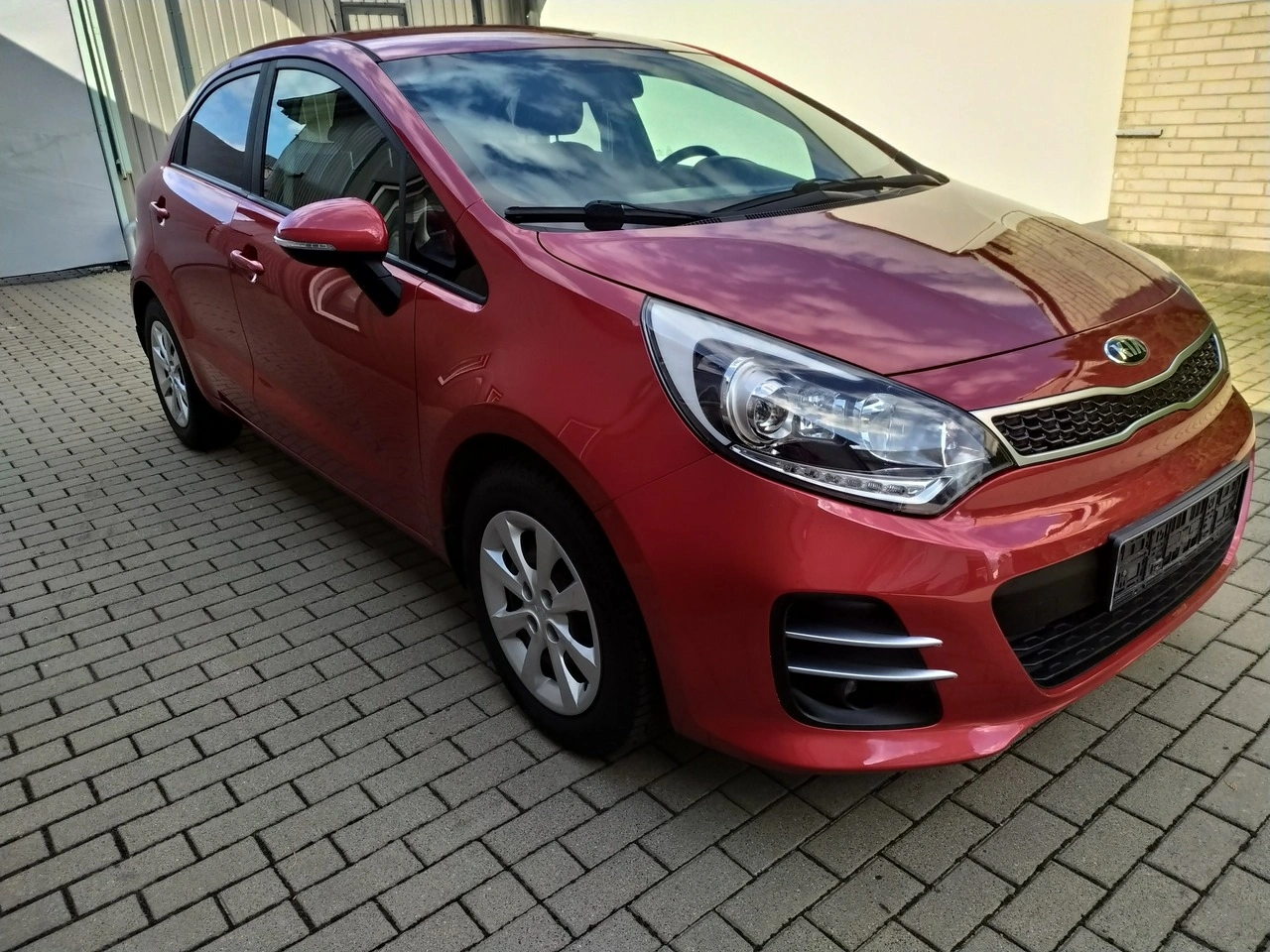 Kia Rio - Zdjęcie 9