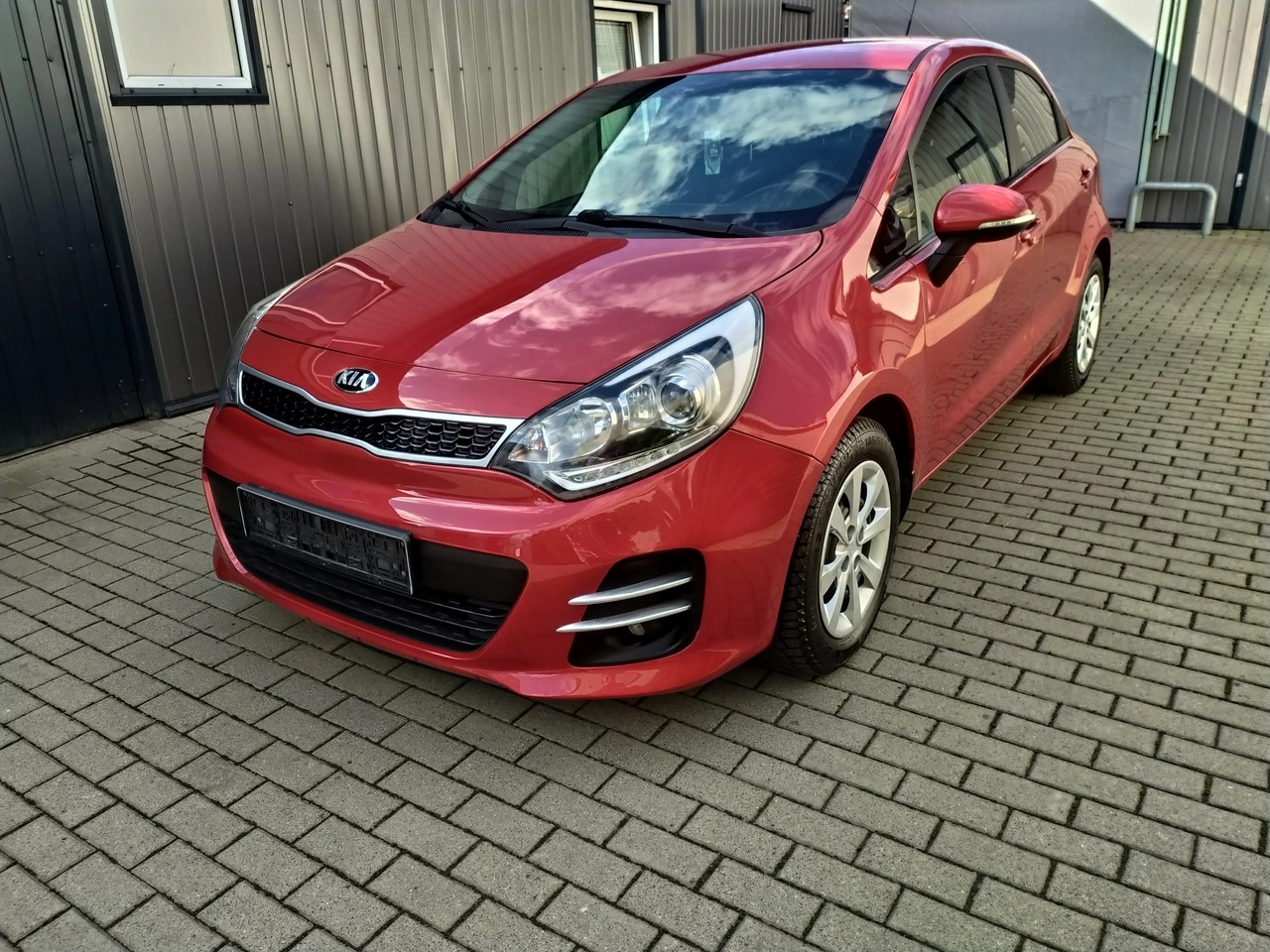 Kia Rio - Zdjęcie 1