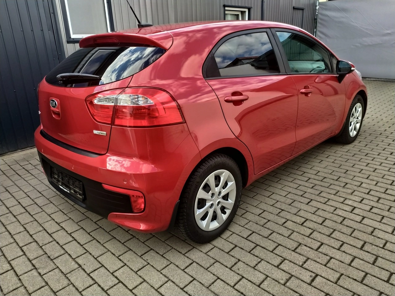 Kia Rio - Zdjęcie 7