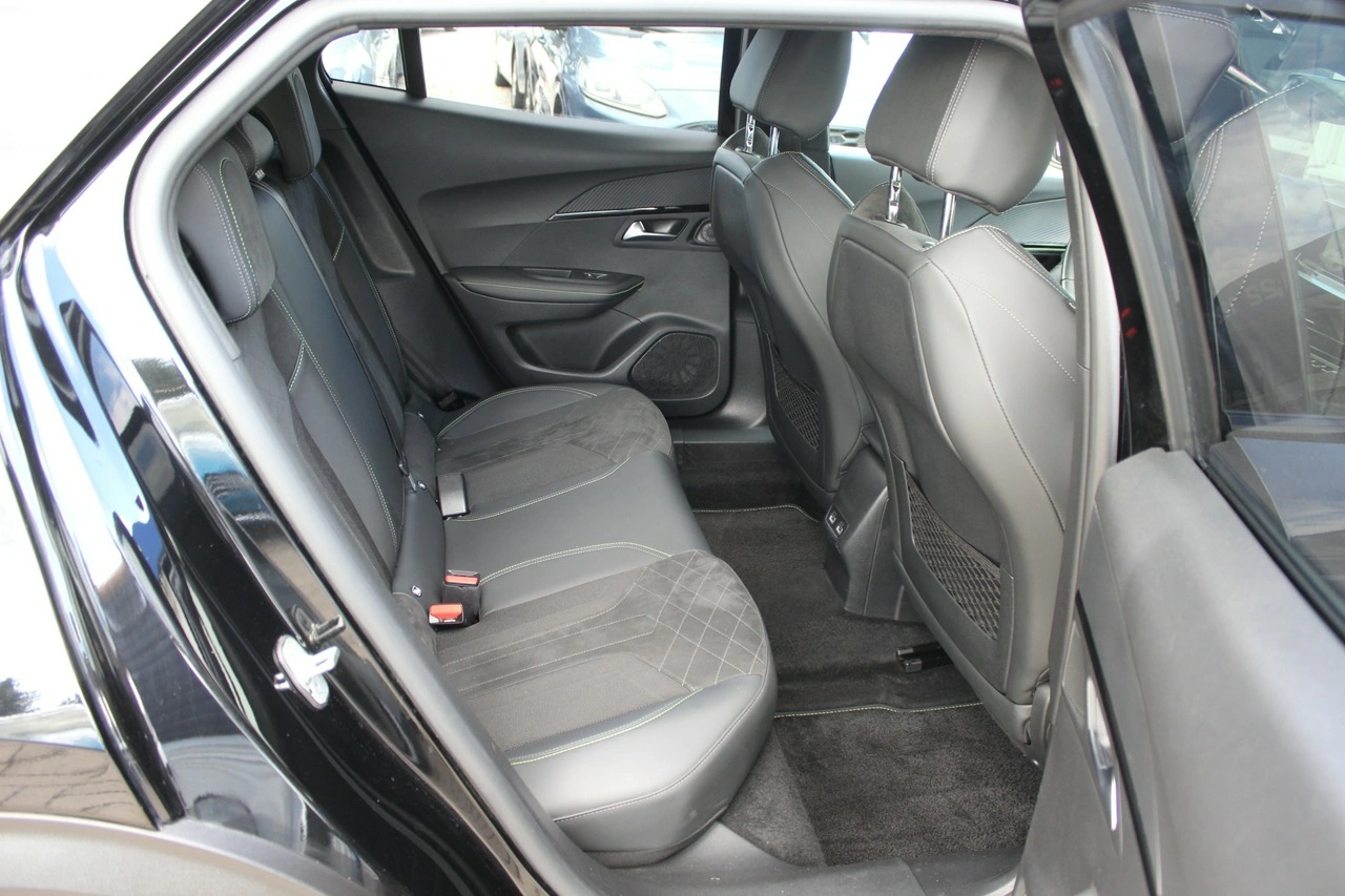 Peugeot 2008 - Zdjęcie 9