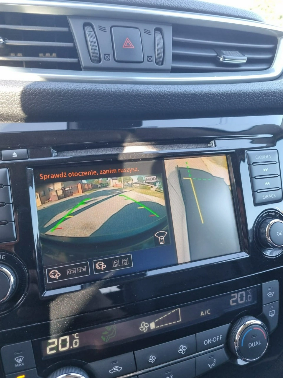 Nissan Qashqai - Zdjęcie 11