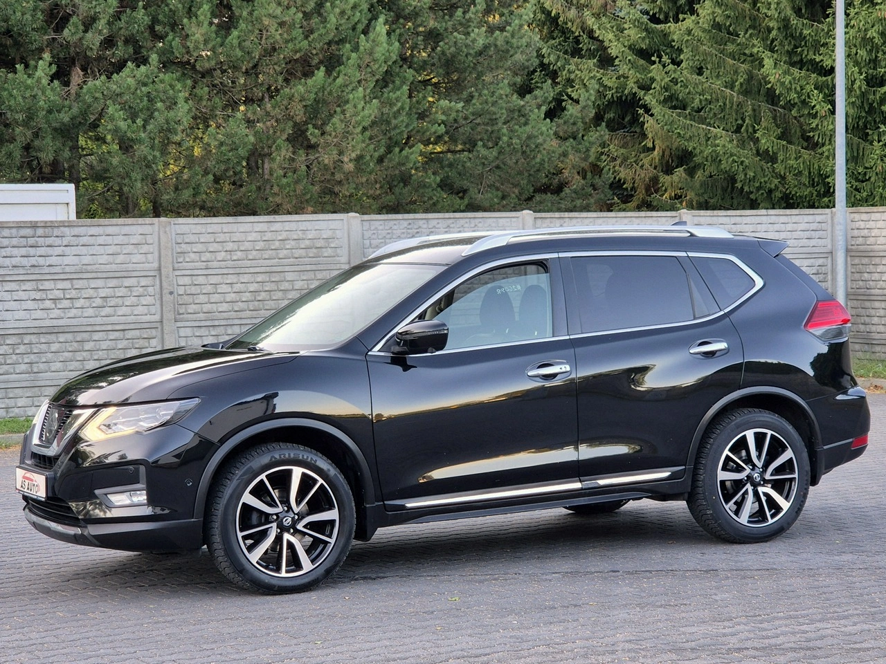 Nissan X-Trail - Zdjęcie 26