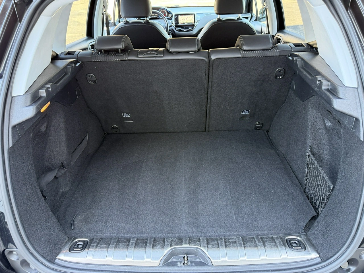Peugeot 2008 - Zdjęcie 34