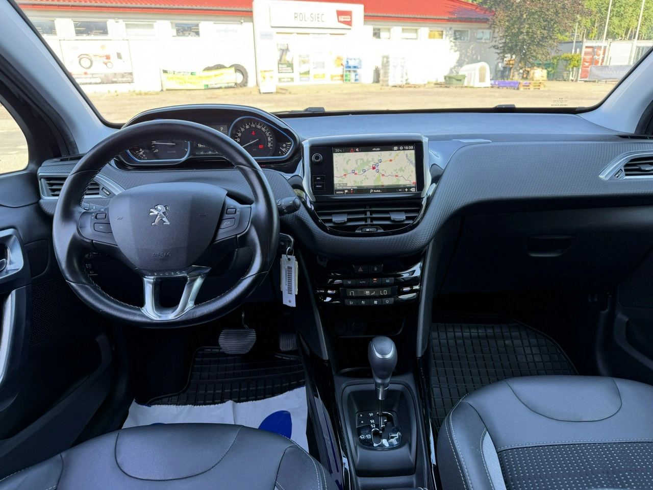 Peugeot 2008 - Zdjęcie 19
