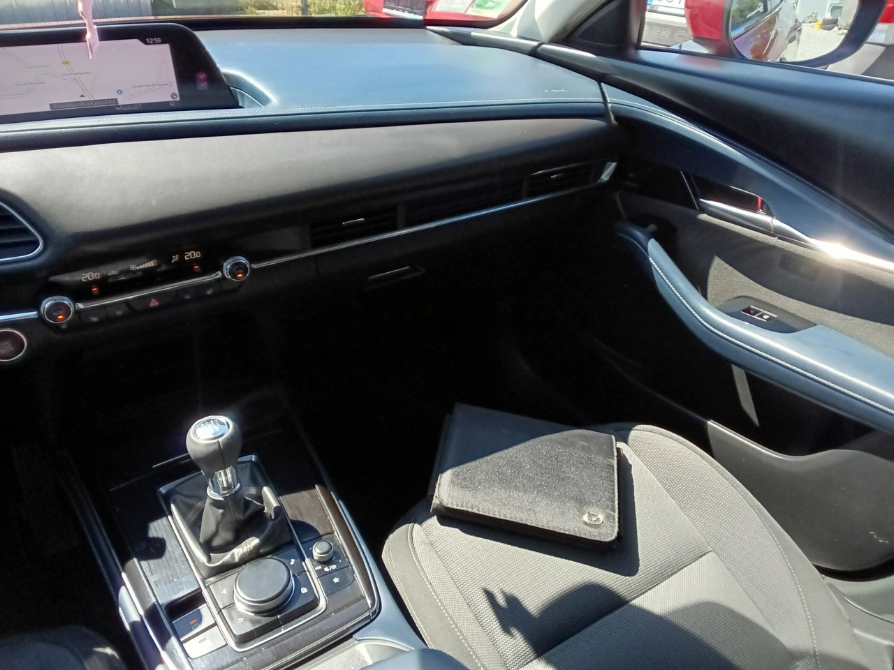 Mazda CX-30 - Zdjęcie 14