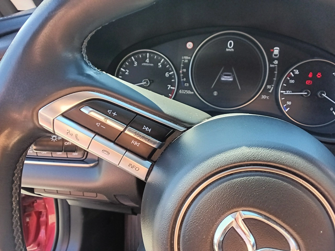 Mazda CX-30 - Zdjęcie 26