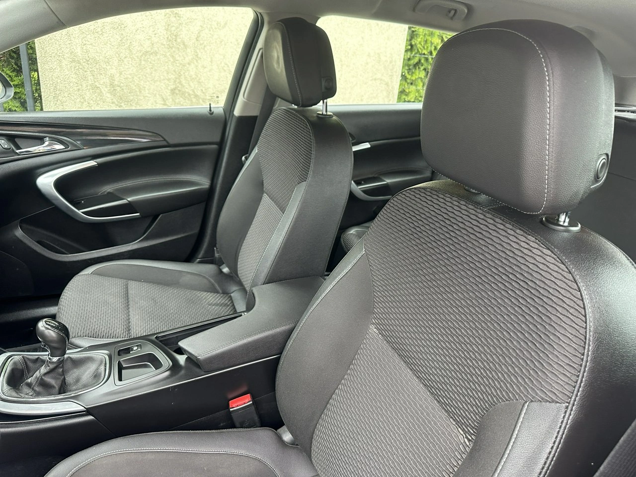 Opel Insignia - Zdjęcie 10