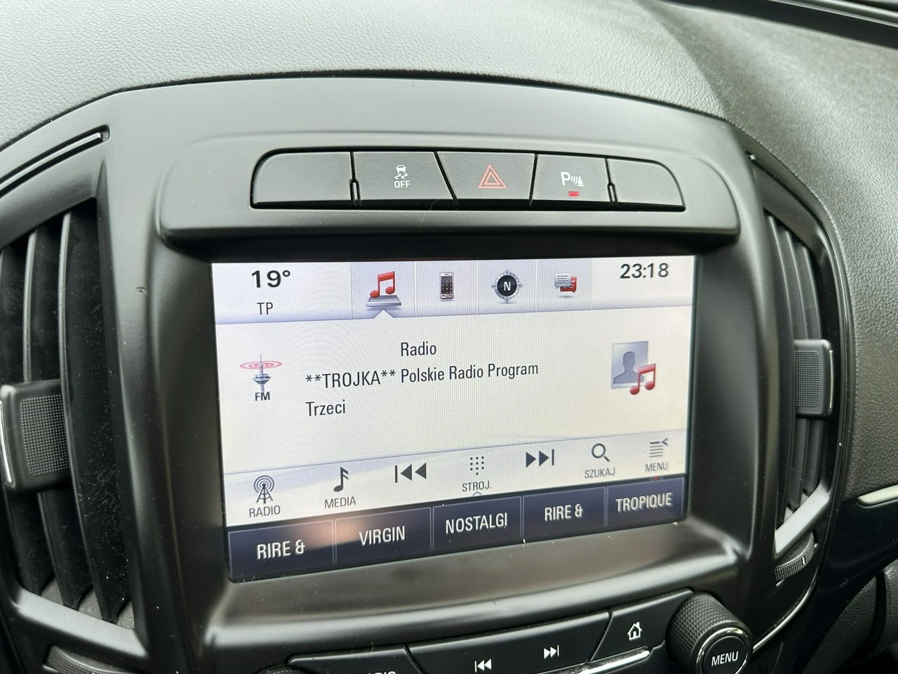 Opel Insignia - Zdjęcie 20