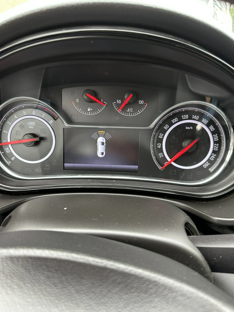 Opel Insignia - Zdjęcie 24