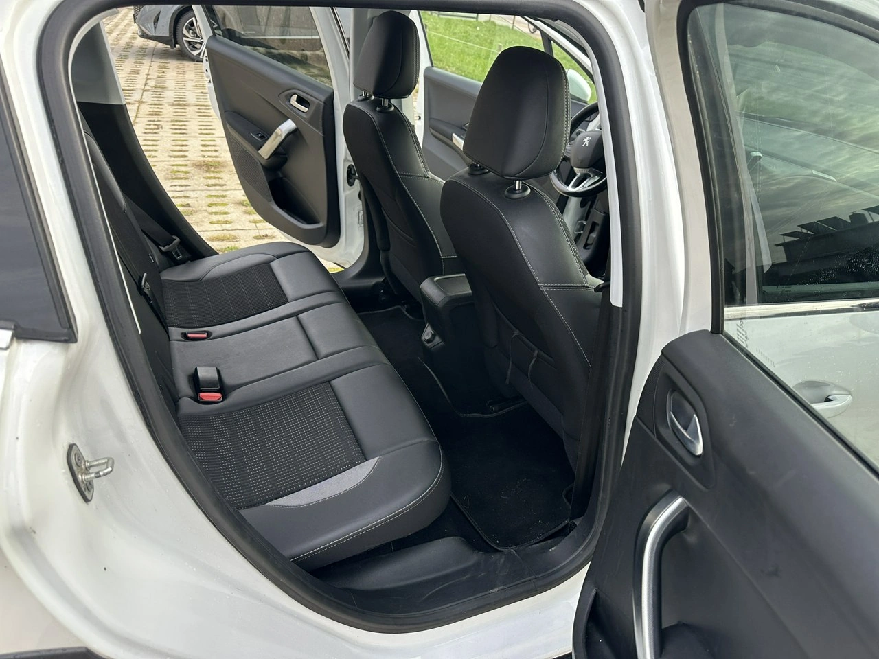 Peugeot 2008 - Zdjęcie 16