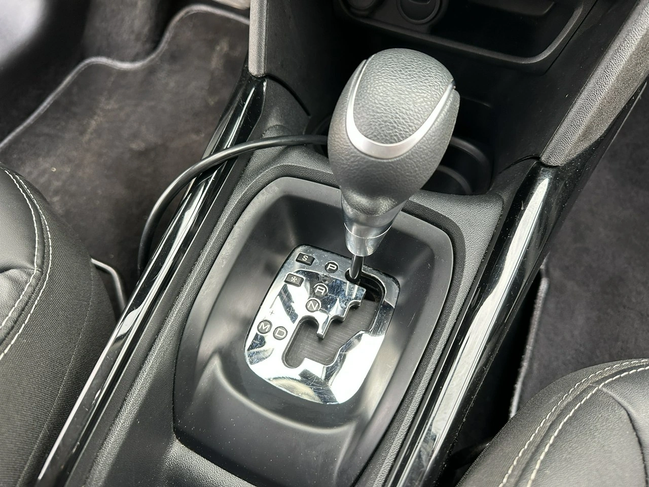 Peugeot 2008 - Zdjęcie 21