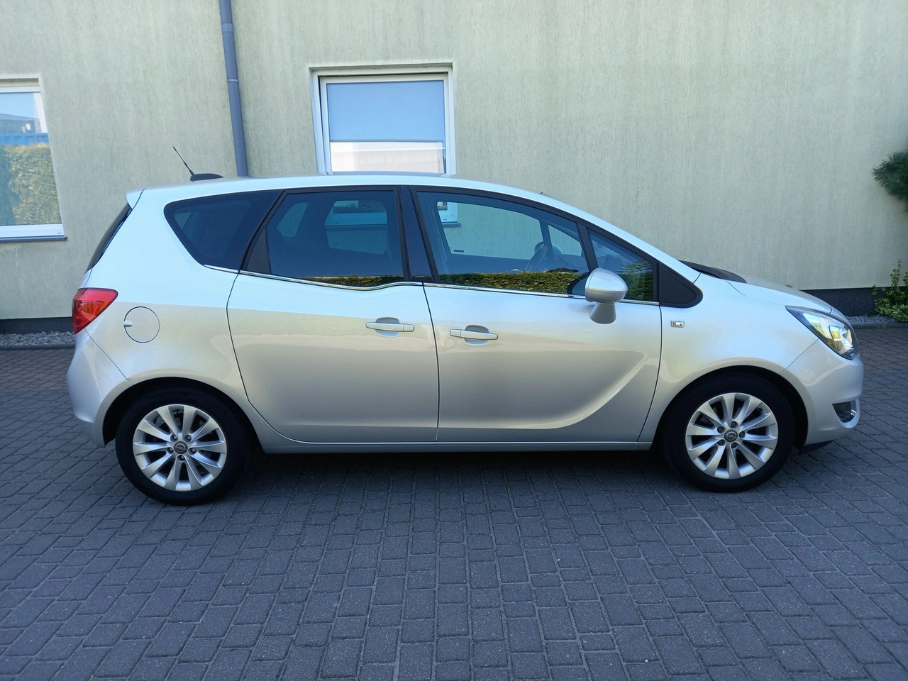 Opel Meriva - Zdjęcie 20