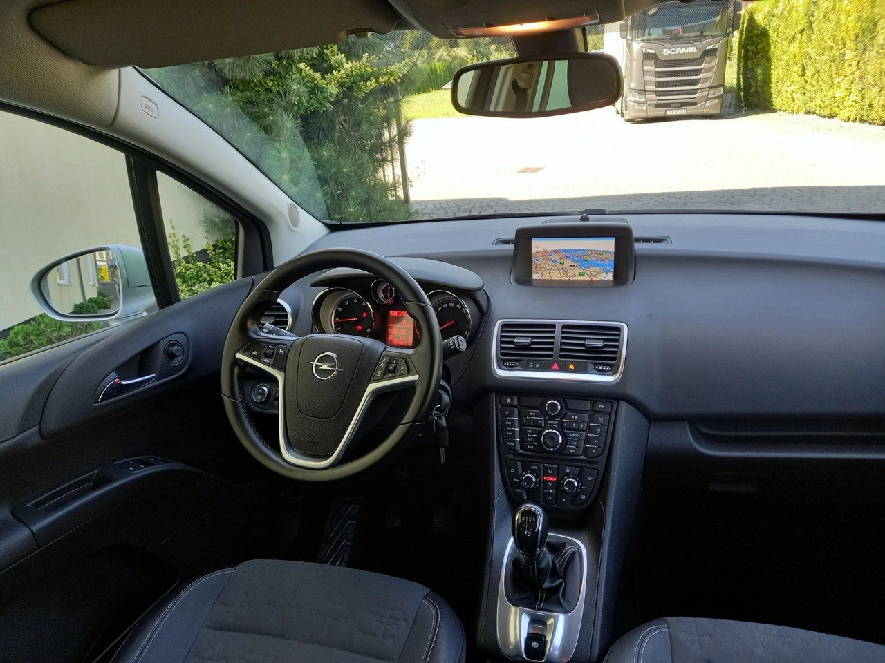 Opel Meriva - Zdjęcie 25