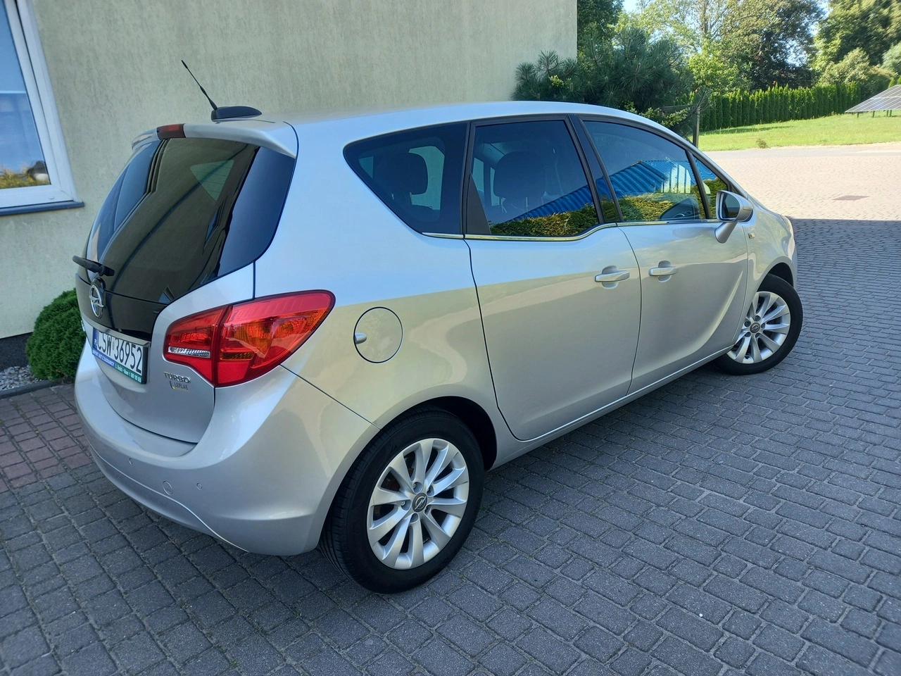 Opel Meriva - Zdjęcie 4