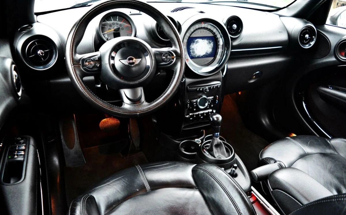 MINI Countryman - Zdjęcie 17