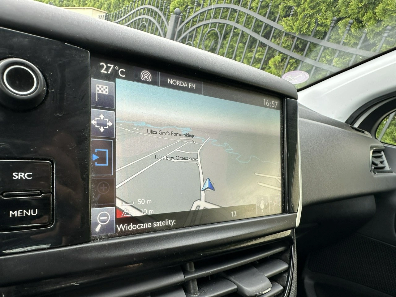 Peugeot 208 - Zdjęcie 17