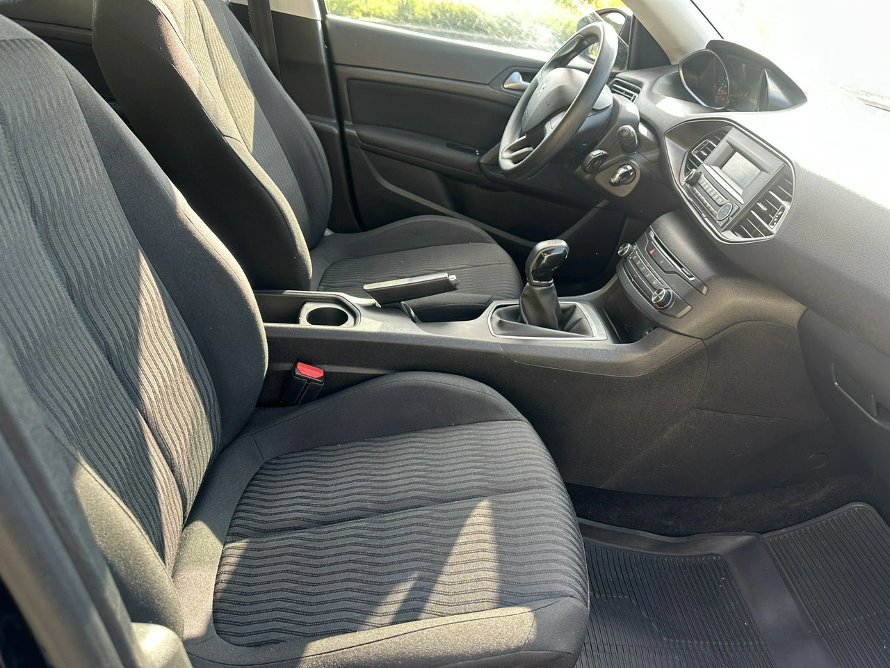 Peugeot 308 - Zdjęcie 15