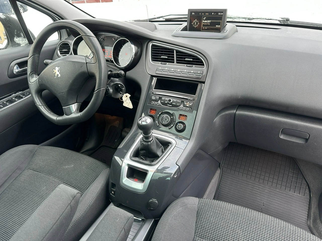 Peugeot 5008 - Zdjęcie 9