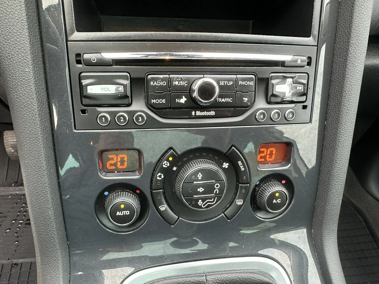 Peugeot 5008 - Zdjęcie 23