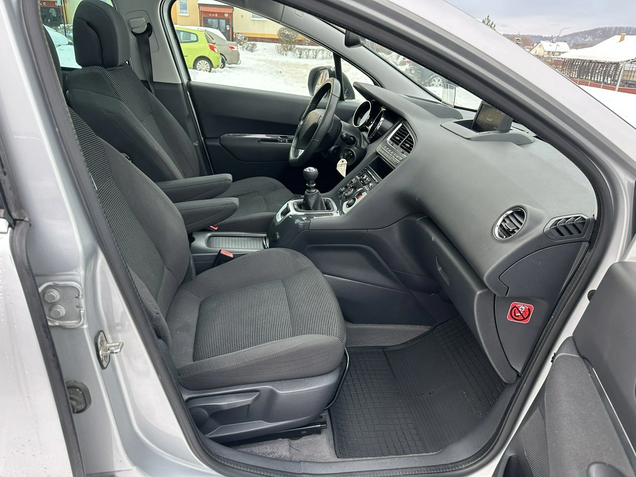 Peugeot 5008 - Zdjęcie 8