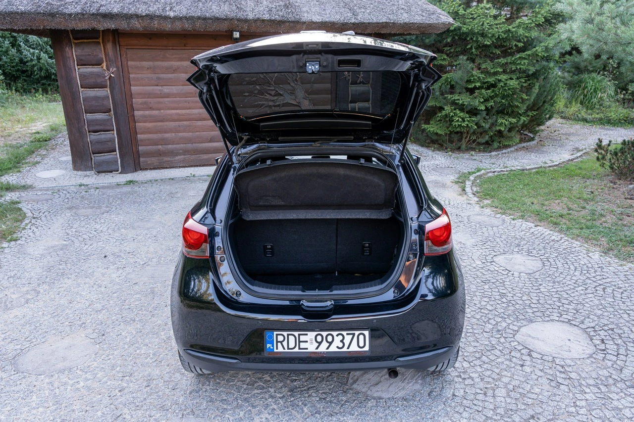 Mazda 2 - Zdjęcie 36