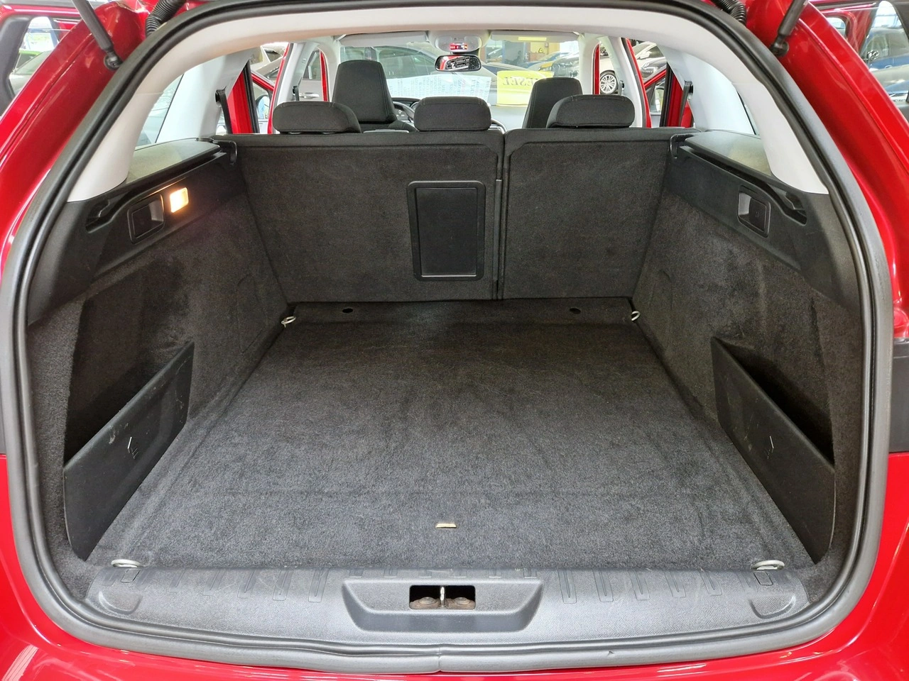 Peugeot 308 SW - Zdjęcie 16