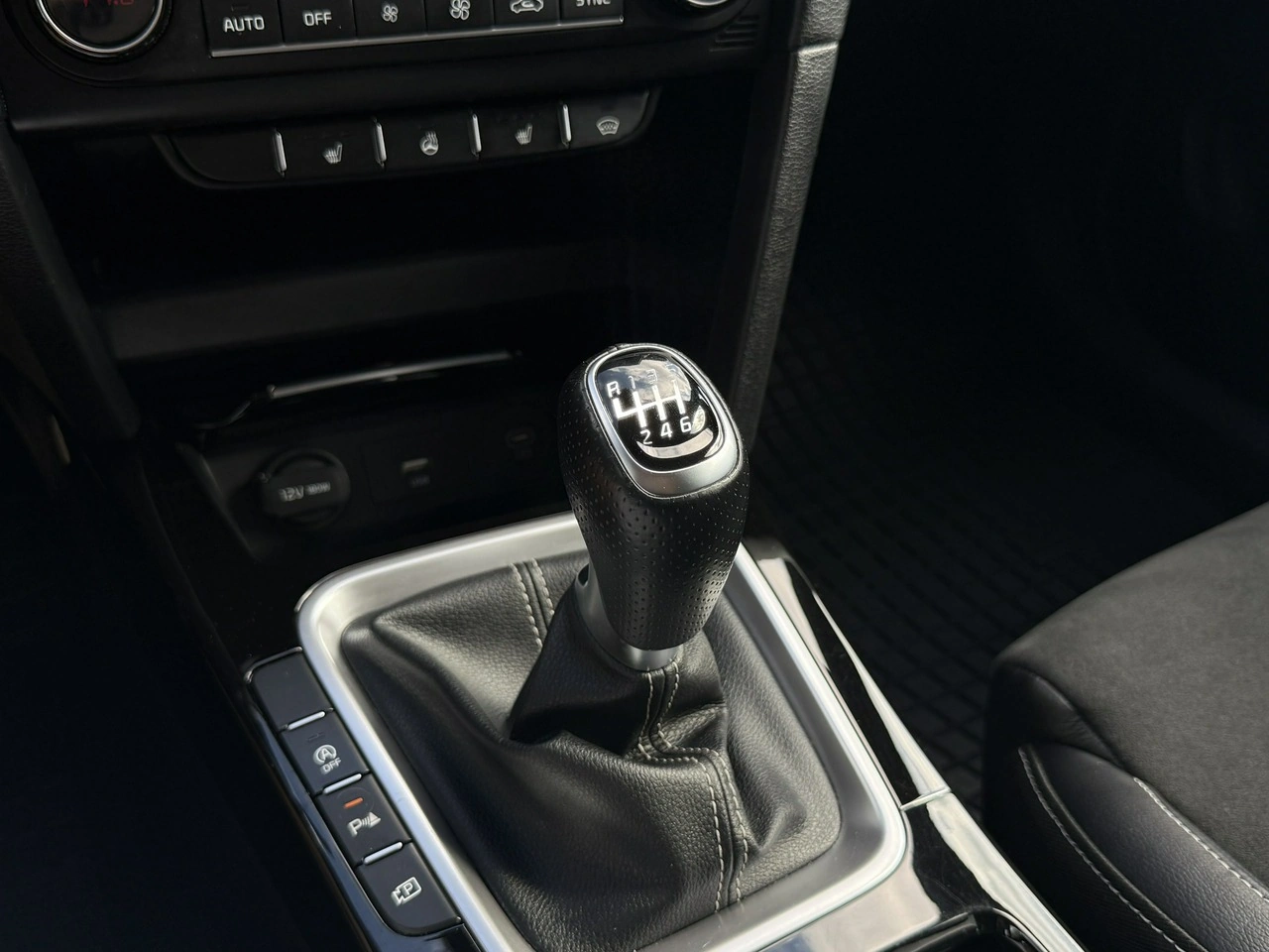 Kia Pro Cee'd - Zdjęcie 27