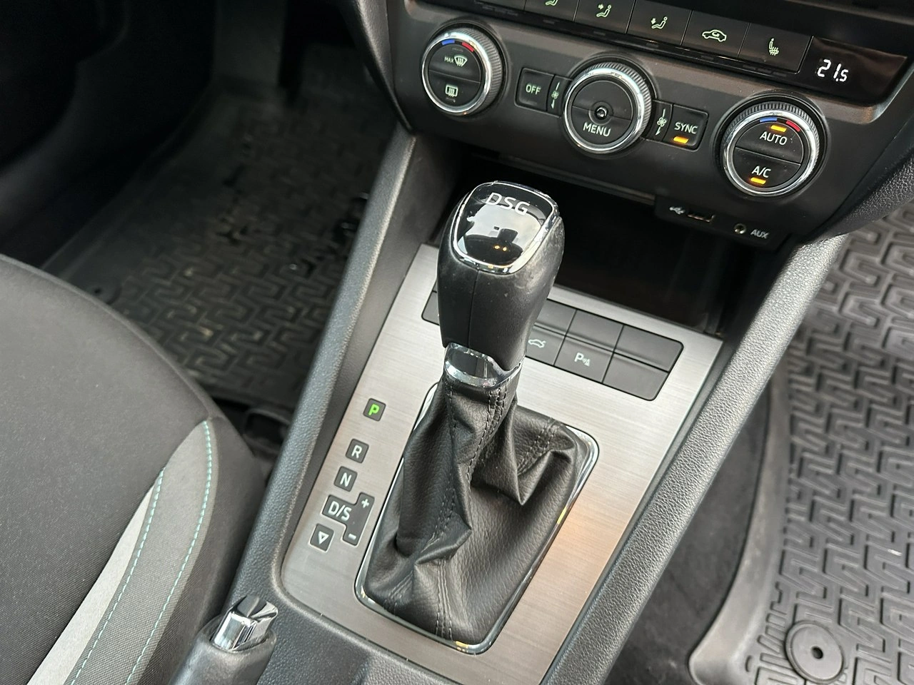 Skoda Octavia - Zdjęcie 17