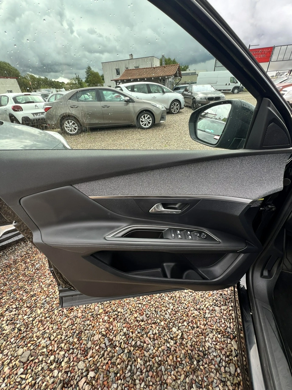 Peugeot 3008 - Zdjęcie 17