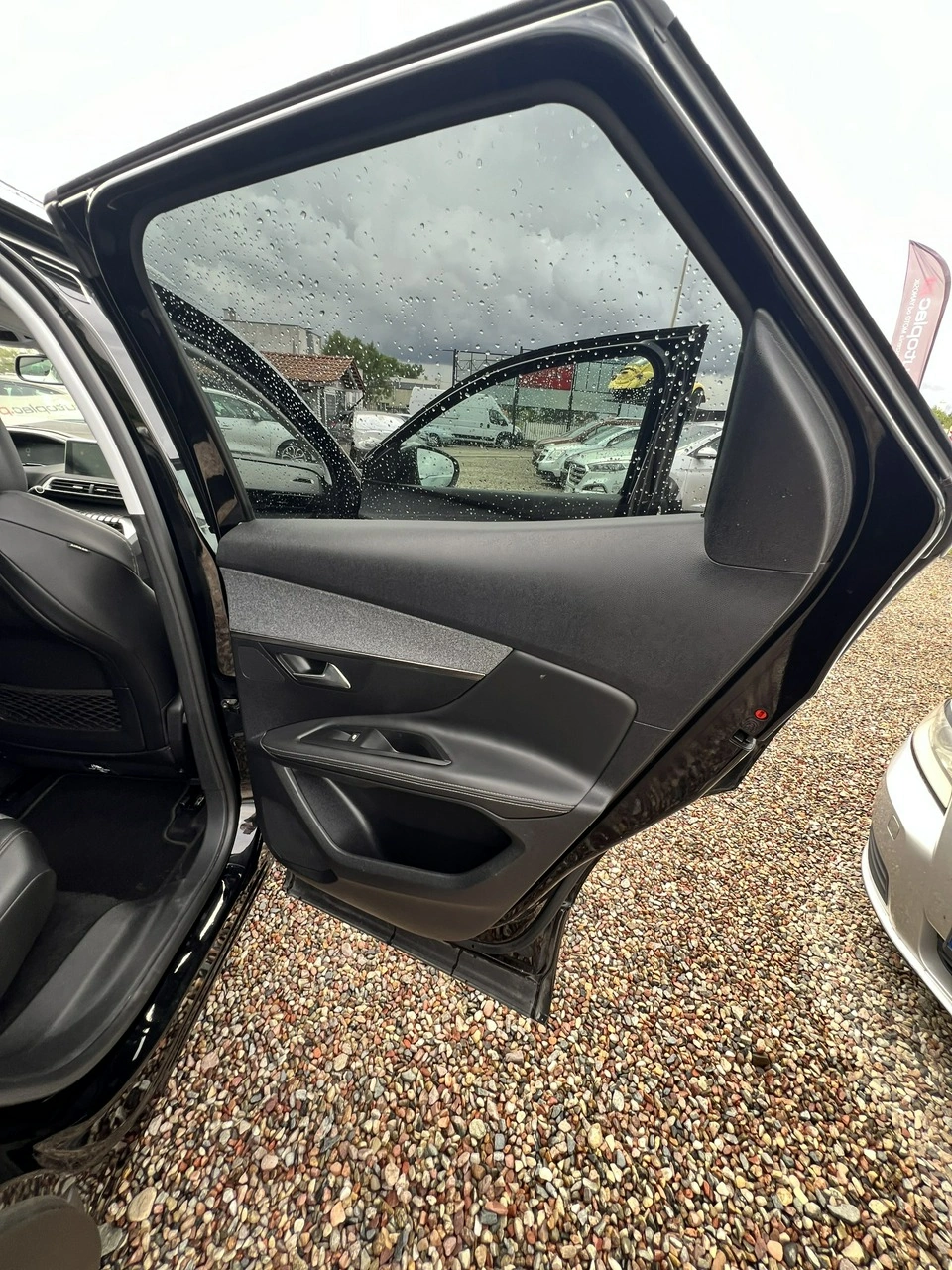 Peugeot 3008 - Zdjęcie 8