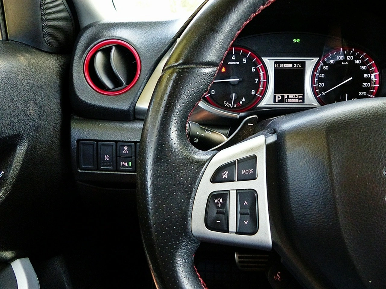 Suzuki Vitara - Zdjęcie 29