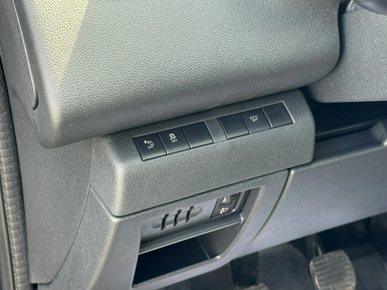 Peugeot 3008 - Zdjęcie 33
