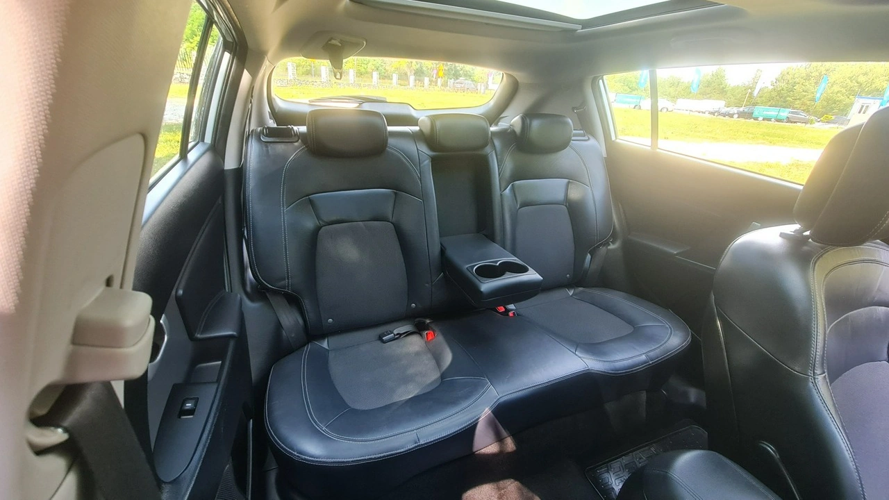 Kia Sportage - Zdjęcie 9