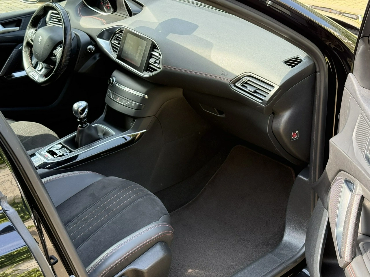 Peugeot 308 - Zdjęcie 15