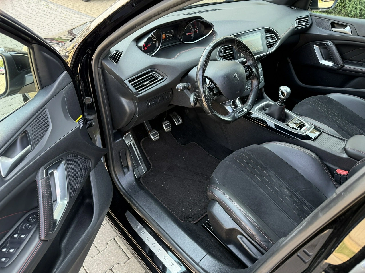 Peugeot 308 - Zdjęcie 4