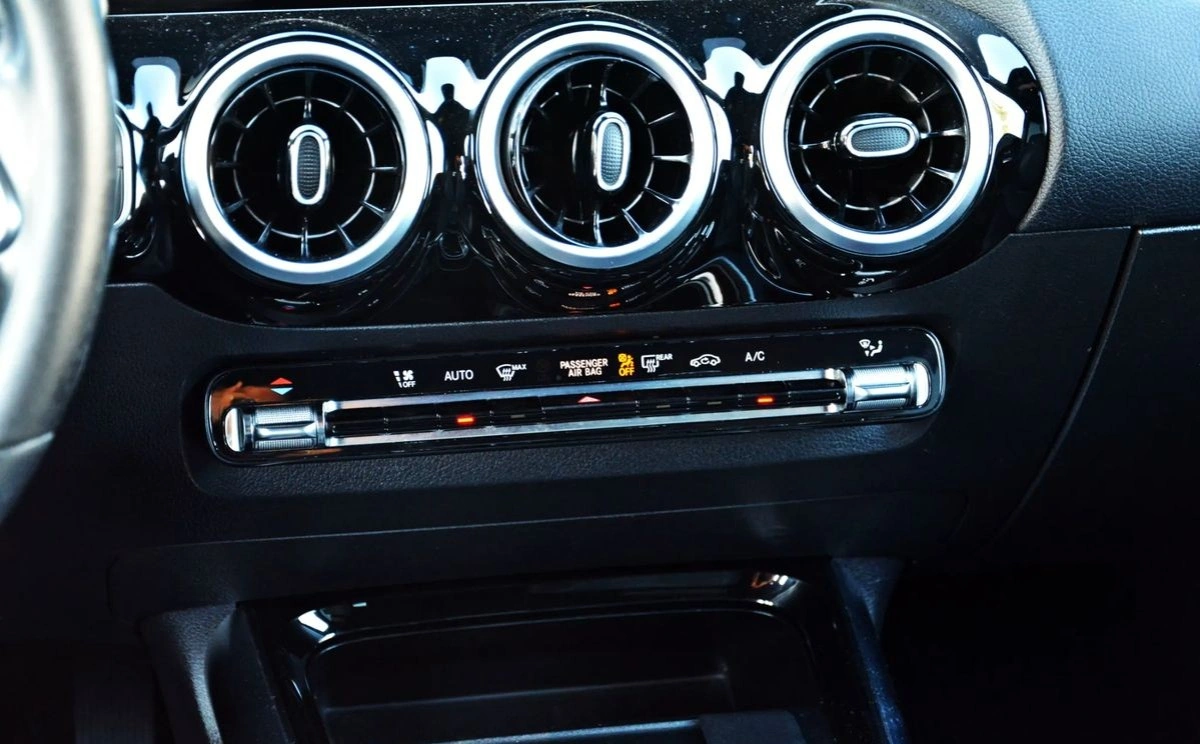 Mercedes-Benz Klasa B - Zdjęcie 8