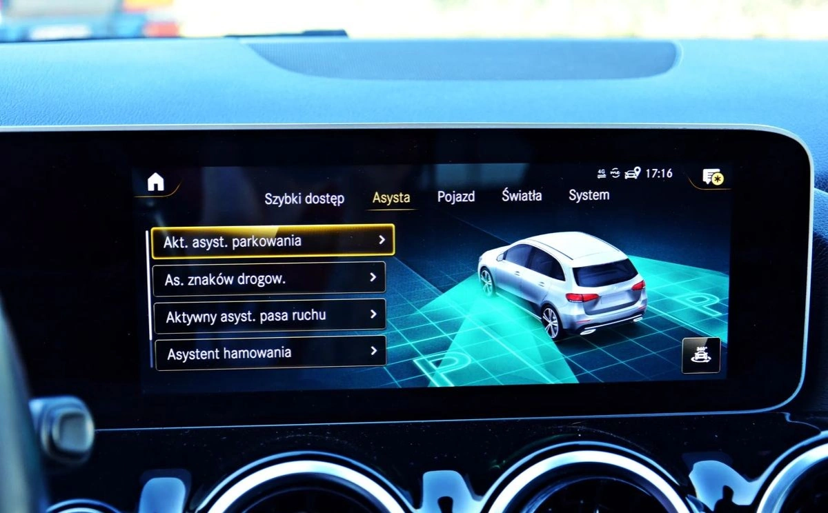 Mercedes-Benz Klasa B - Zdjęcie 31