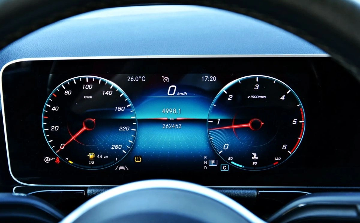 Mercedes-Benz Klasa B - Zdjęcie 37