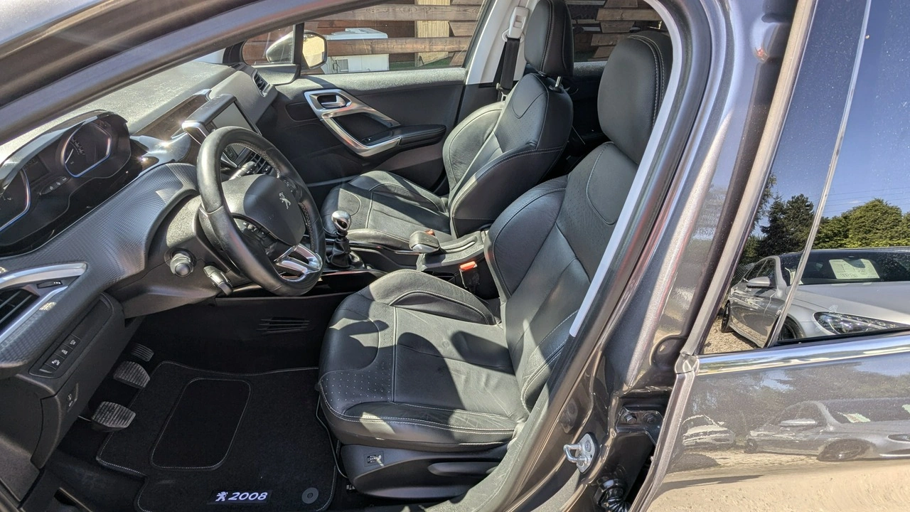 Peugeot 2008 - Zdjęcie 15