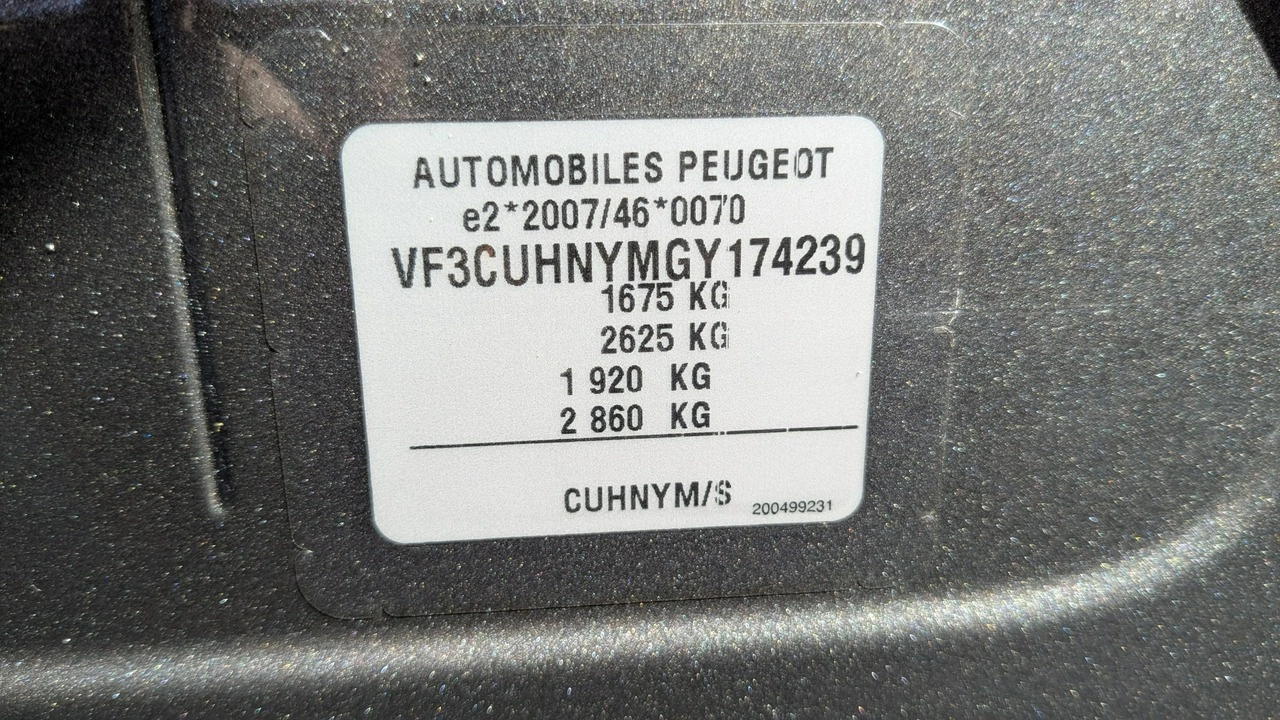 Peugeot 2008 - Zdjęcie 23