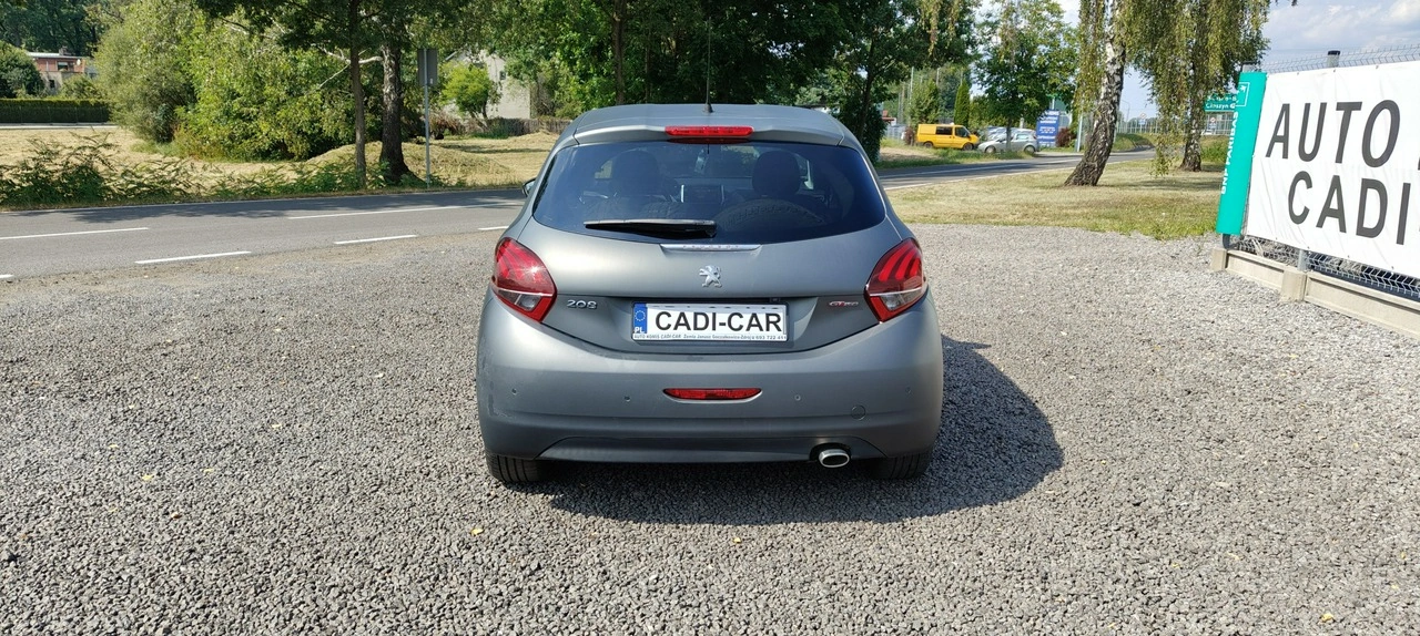 Peugeot 208 - Zdjęcie 4