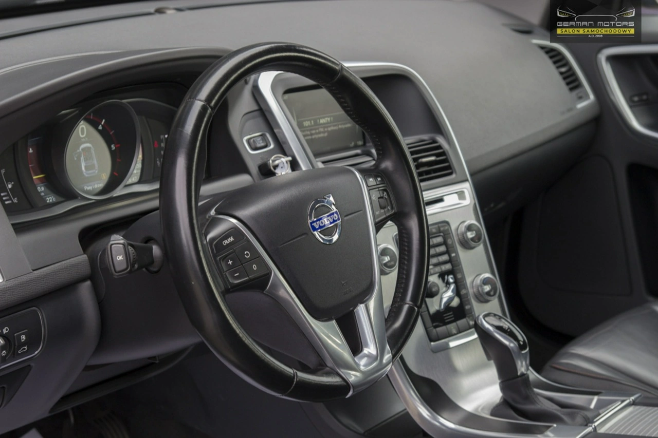 Volvo XC 60 - Zdjęcie 20