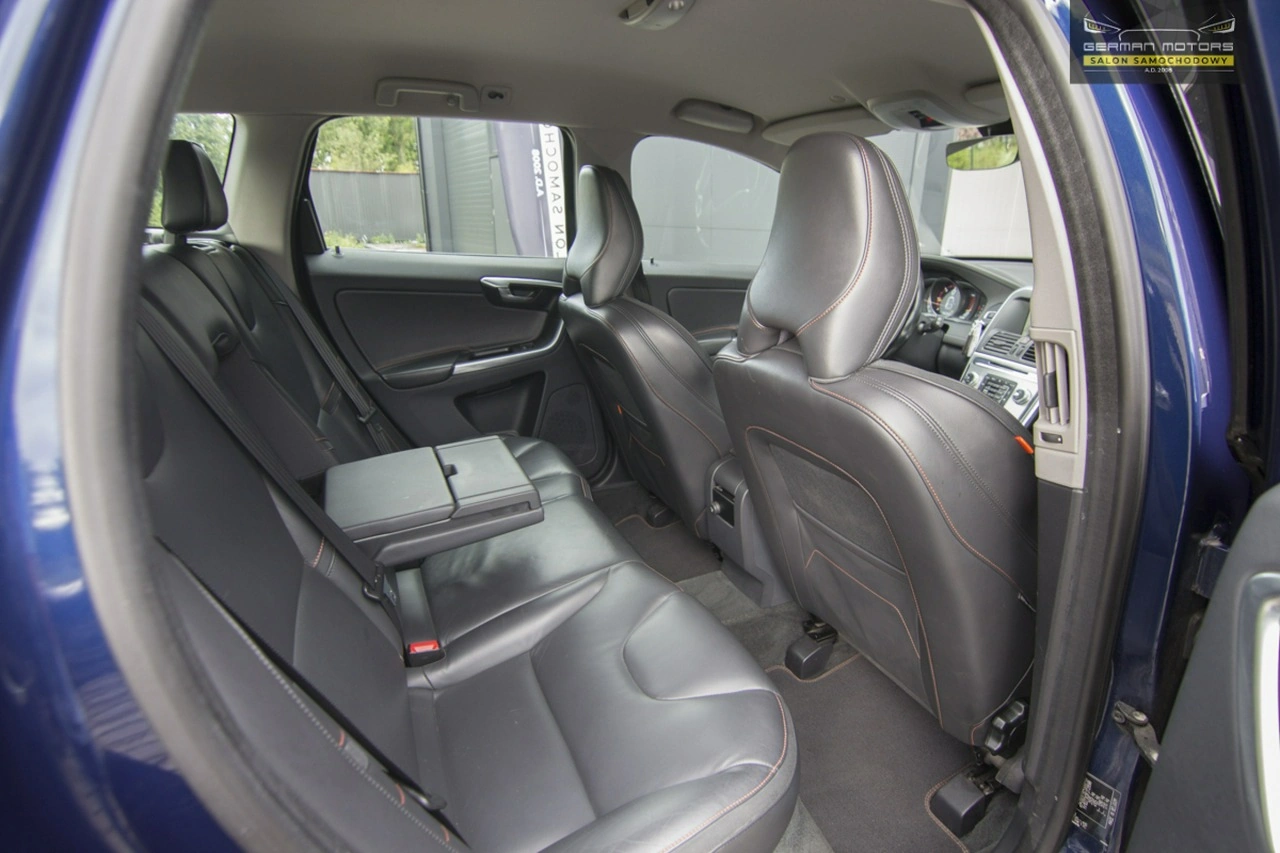 Volvo XC 60 - Zdjęcie 30