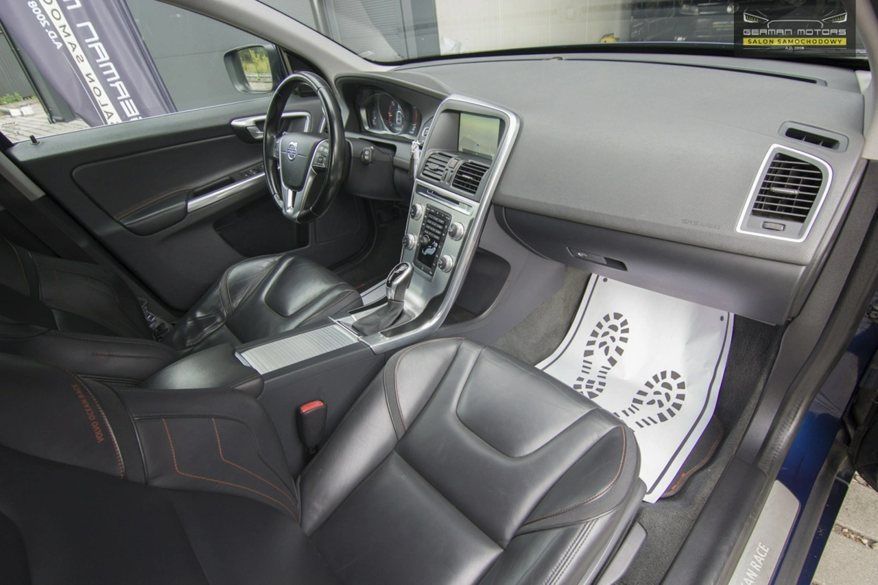 Volvo XC 60 - Zdjęcie 32